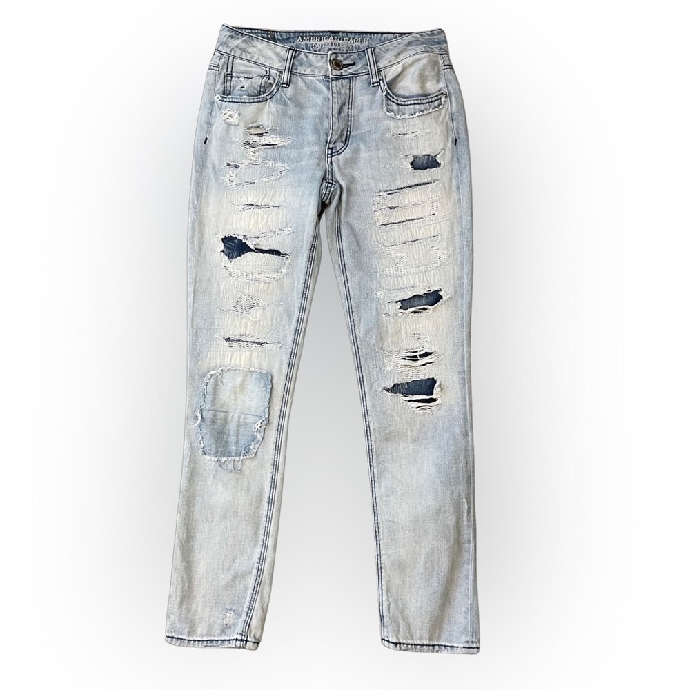 American Eagle ripped and repair denim skinny jeans in light wash size ZERO (0)